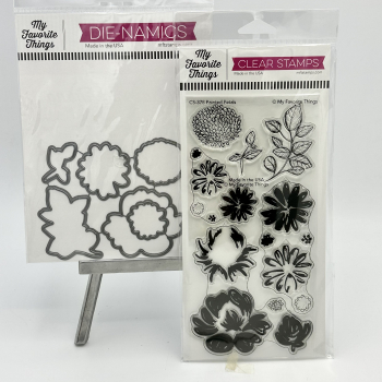 MFT Die-Namics Stanz & Stempel Set - Painted Petals